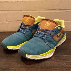 DC UniLite Shoes